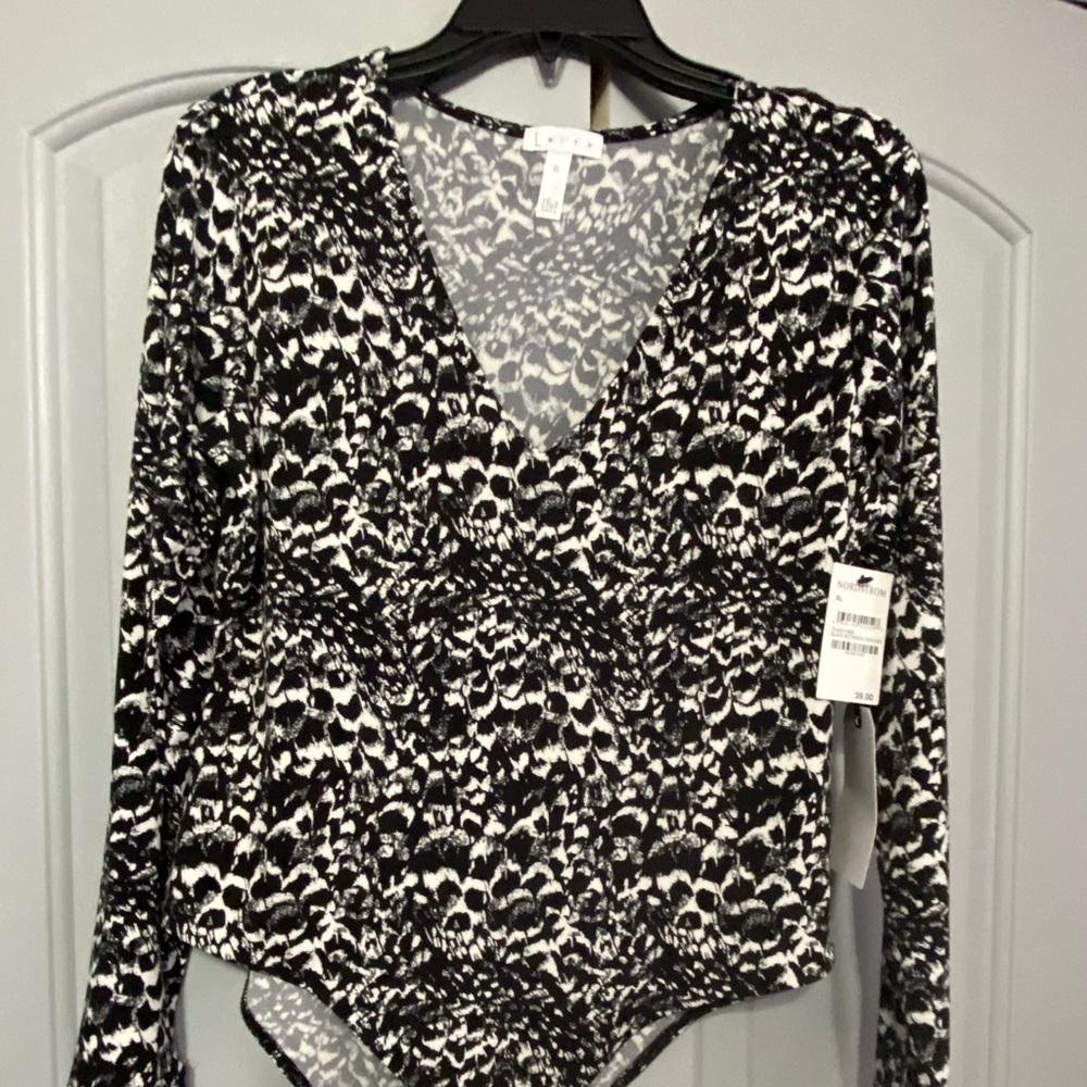 Leith long sleeve body suit black & white NWT